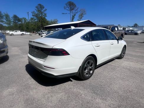 Used 2024 Honda Accord EX image 5