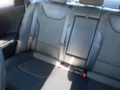 Certified 2025 Kia K4 GT-Line image 11