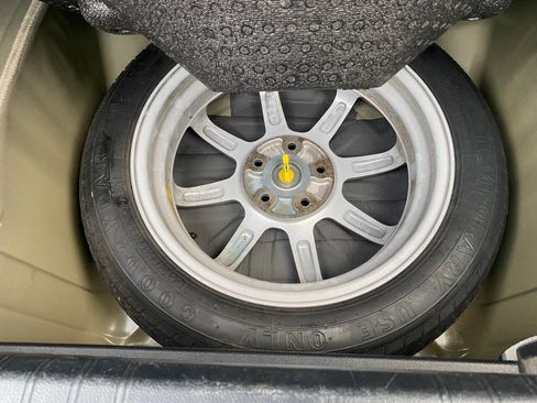 Used 2017 Subaru Legacy 2.5i Limited image 41