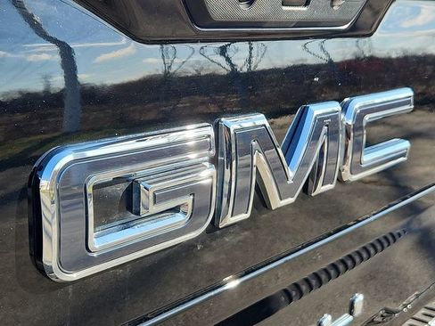 Certified 2024 GMC Sierra 1500 Denali Ultimate AWD/4WD image 30