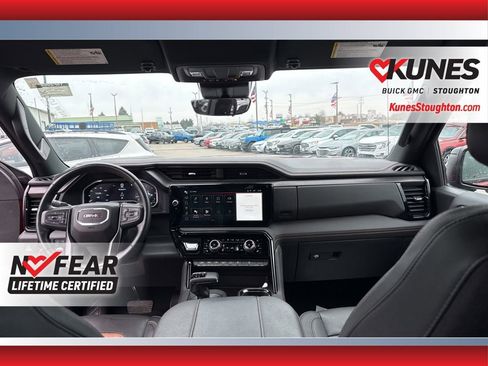 Used 2023 GMC Sierra 1500 AT4 w/ Technology Package image 33