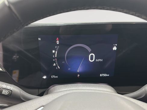 Used 2024 Buick Envista Preferred w/ Convenience I Package image 11