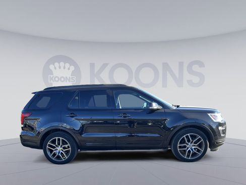 Certified 2018 Ford Explorer Sport w/ Equipment Group 401A image 8