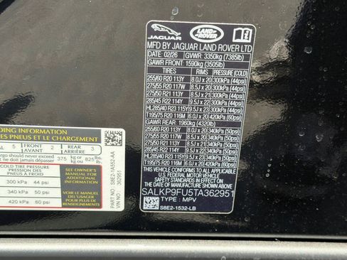 Used 2026 Land Rover Range Rover SE AWD/4WD image 23