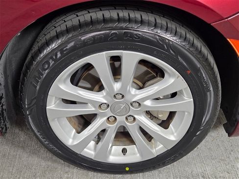 Used 2015 Chrysler 200 Limited w/ Convenience Group image 9