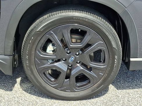 Used 2023 Subaru Ascent Onyx Edition AWD/4WD image 9