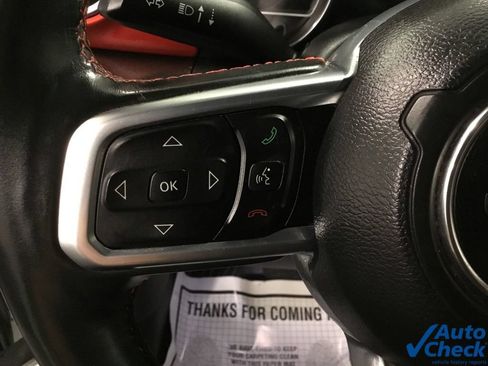Used 2018 Jeep Wrangler Unlimited Rubicon AWD/4WD image 48