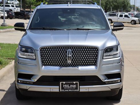 Used 2020 Lincoln Navigator Reserve w/ Luxury Package image 3