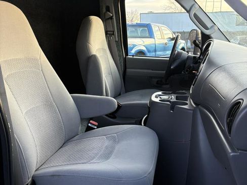 Used 2006 Ford E-450 and Econoline 450 image 12