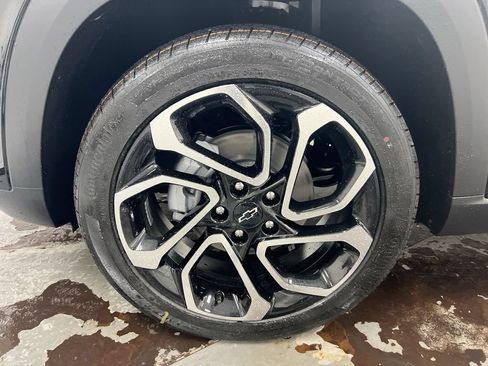 New 2026 Chevrolet Trax RS w/ Driver Confidence Package FWD image 26
