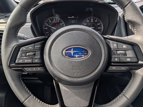 Certified 2025 Subaru Forester Premium AWD/4WD image 25