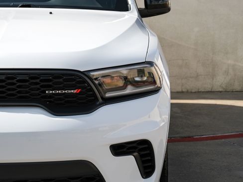 Used 2023 Dodge Durango GT RWD image 43