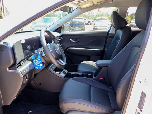 New 2026 Hyundai Kona SEL Premium FWD image 7