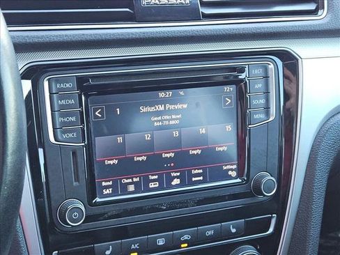 Used 2019 Volkswagen Passat 2.0T Wolfsburg image 11