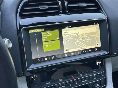 Used 2020 Jaguar F-PACE SVR image 28