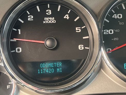Used 2007 GMC Sierra 1500 SLE w/ Max Trailering Pack AWD/4WD image 9