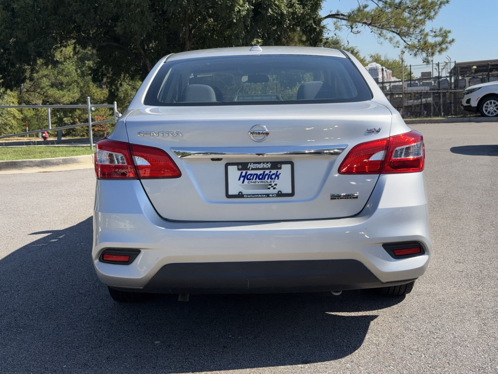 Used 2019 Nissan Sentra SV w/ Special Edition Package FWD image 11