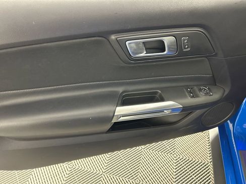 Used 2019 Ford Mustang GT RWD image 26