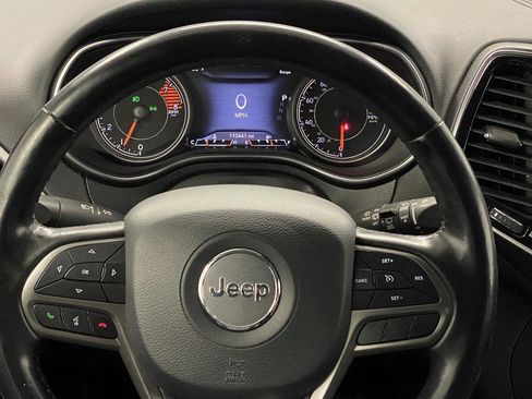 Used 2020 Jeep Cherokee Limited image 15