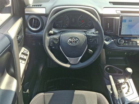 Used 2018 Toyota RAV4 XLE w/ Plus Extra Value Package AWD/4WD image 11