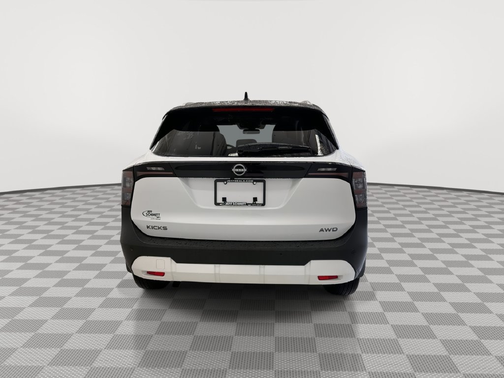 Certified 2026 Nissan Kicks SV w/ SV Premium Package AWD/4WD image 12