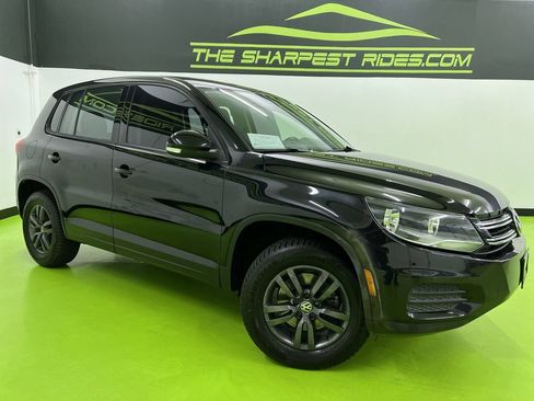 Used 2013 Volkswagen Tiguan S FWD image 1