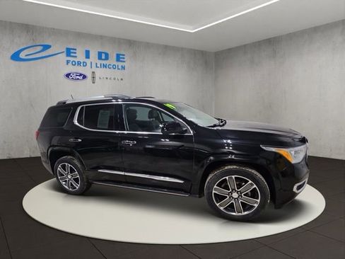 Used 2019 GMC Acadia Denali w/ Technology Package image 5