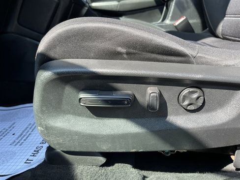 Used 2019 Honda CR-V EX image 19