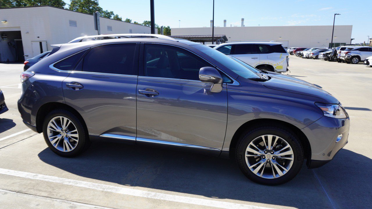 Used 2013 Lexus RX 350 FWD w/ Premium Pkg image 4