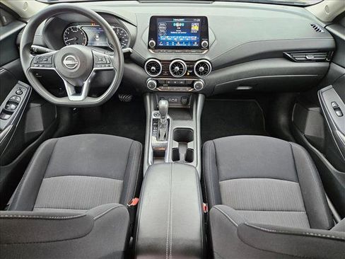 Used 2024 Nissan Sentra SV image 19