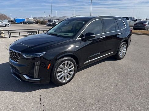 Used 2024 Cadillac XT6 Premium Luxury w/ Technology Package image 1