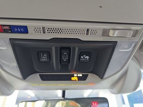 Used 2021 Subaru Forester Limited w/ Popular Package #3 image 22