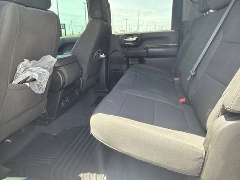Used 2023 Chevrolet Silverado 2500 Custom w/ Custom Value Package AWD/4WD image 15