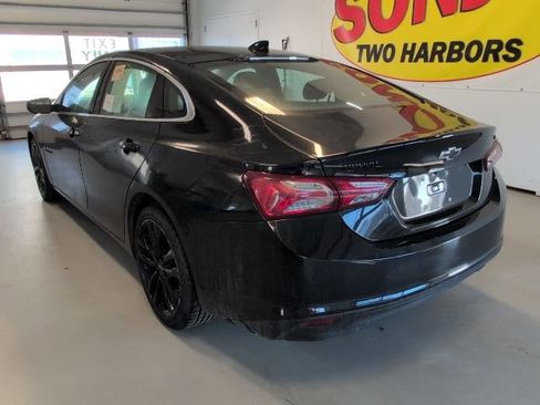 Used 2023 Chevrolet Malibu LT w/ Midnight Edition image 3