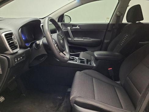 Used 2021 Kia Sportage LX w/ LX Fwd Popular Package image 17