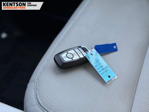 Used 2025 Ford Expedition Max Platinum w/ Platinum Ultimate Package AWD/4WD image 35