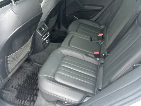 Used 2020 Audi Q5 2.0T Premium Plus w/ Premium Plus Package AWD/4WD image 29