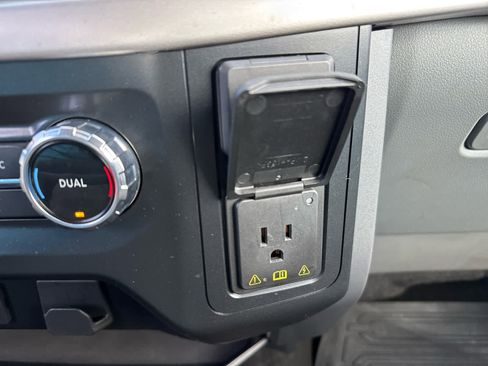 Used 2022 Ford F150 XLT w/ Equipment Group 301A Mid image 39