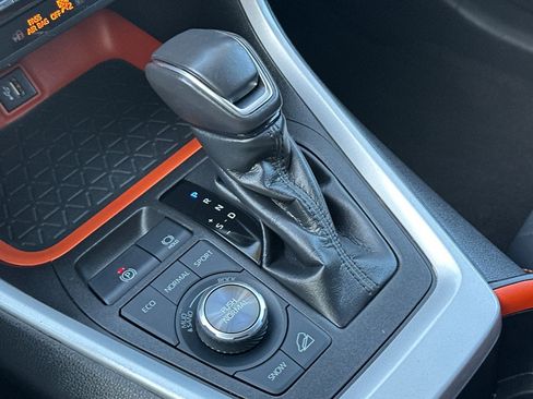 Used 2023 Toyota RAV4 Adventure image 19