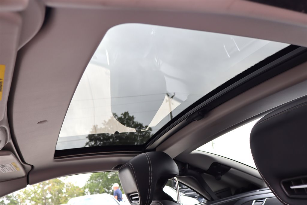 Used 2011 Mercedes-Benz SL 550 image 25