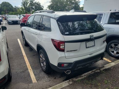 Used 2023 Honda Passport TrailSport image 7