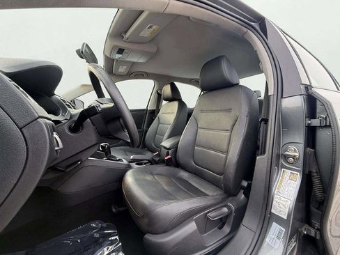 Used 2012 Volkswagen Jetta SE image 18