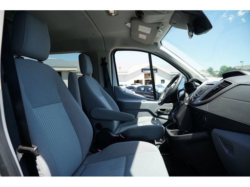 Used 2015 Ford Transit 150 XLT image 20