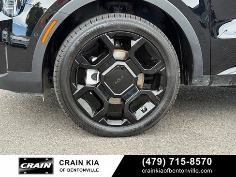 Certified 2025 Kia Sorento SX Prestige AWD/4WD image 36