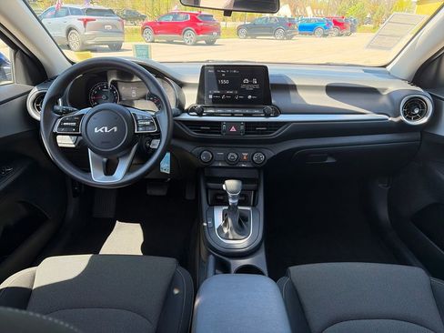 Used 2023 Kia Forte LXS FWD image 18
