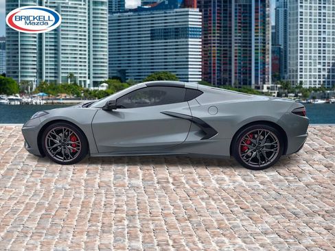 Used 2024 Chevrolet Corvette Stingray Premium Cpe w/ Body-Color Dual Roof Package RWD image 6
