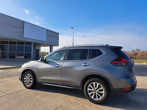 Used 2020 Nissan Rogue S w/ Special Edition Package image 6
