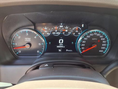 Used 2020 GMC Yukon Denali w/ Denali Premium Package image 26