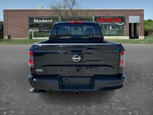 New 2026 Nissan Frontier SV image 3