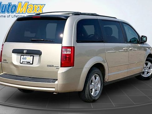 Used 2010 Dodge Grand Caravan Hero w/ Popular Equipment Group FWD image 6